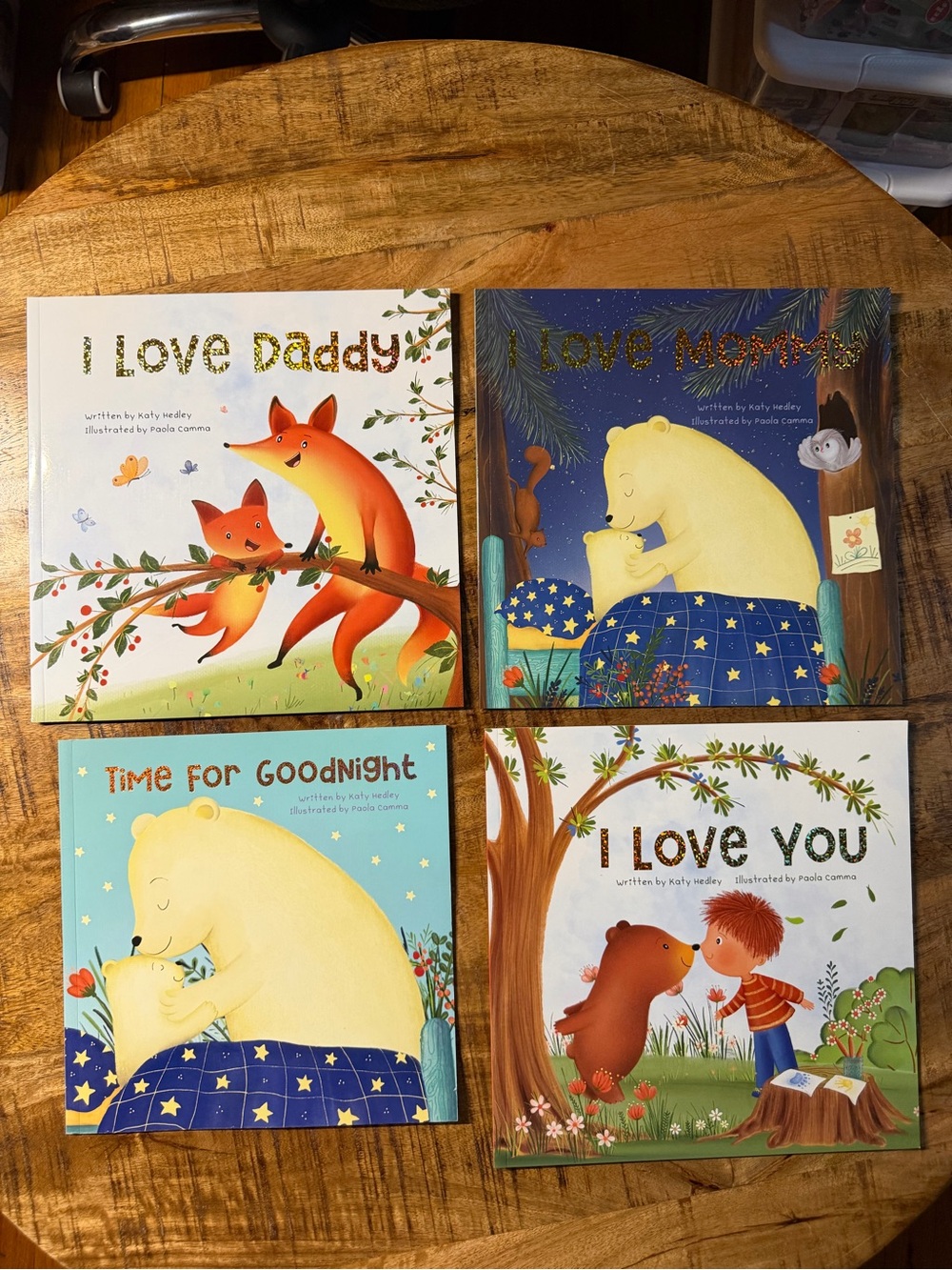 Set Of 4 Kids Books 📚